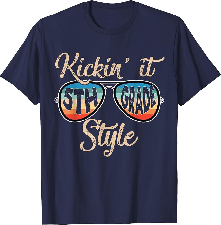P41l Retro Kickin It 5th Grade Style Teacher Back to School T-Shirt - Navy Blue